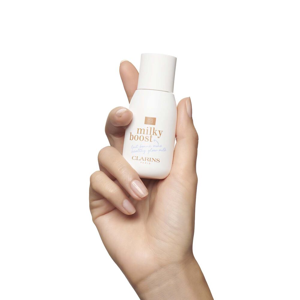 Clarins Milky Boost 03 Cashew