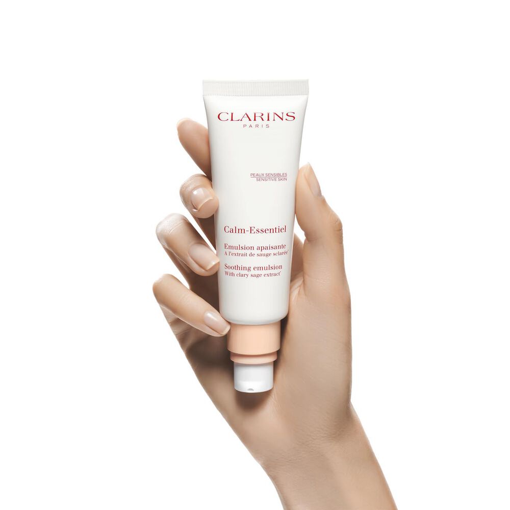 Clarins Calm Essentiel Soothing Emulsion