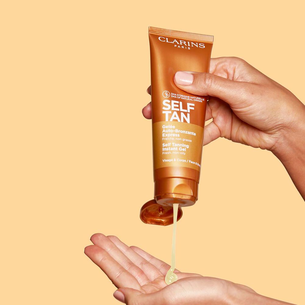 Clarins Self-Tanning Tinted Gel