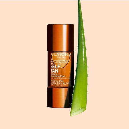 Clarins Self-Tanning Face Booster