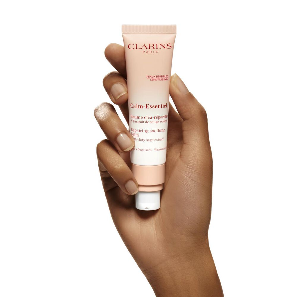 Clarins Calm Essentiel Soothing Repairing Balm