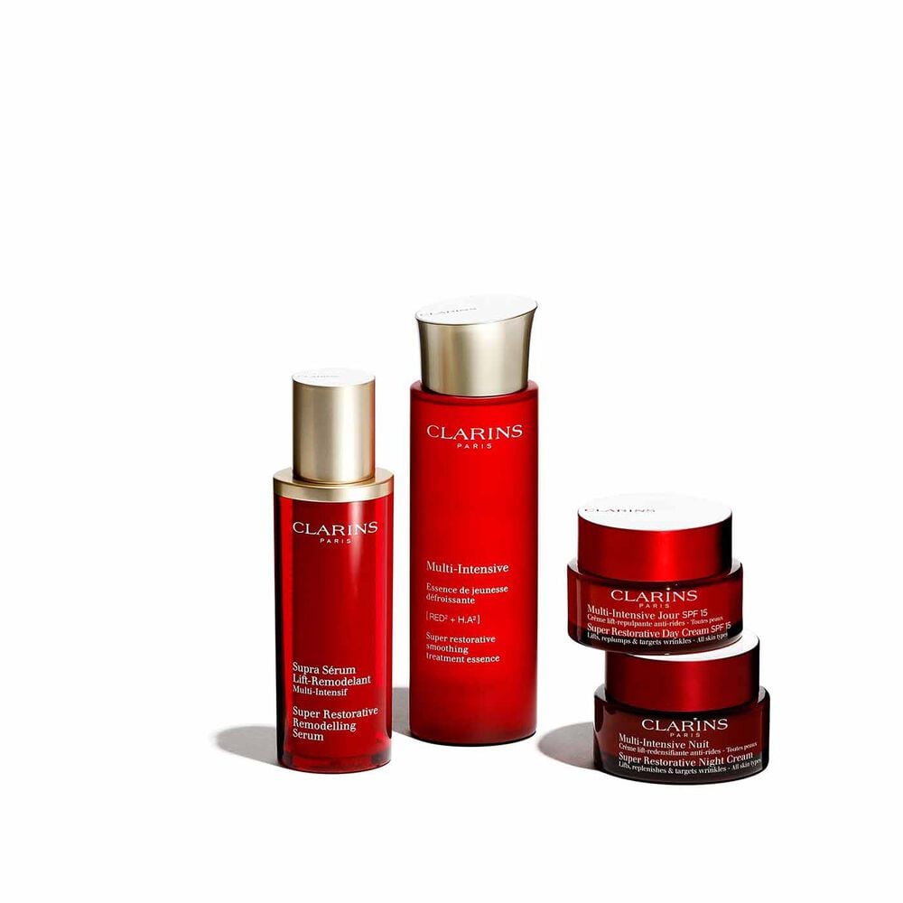 Clarins Super Restorative Day SPF 15