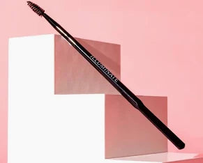 Illuminate Bold Brow Applicator