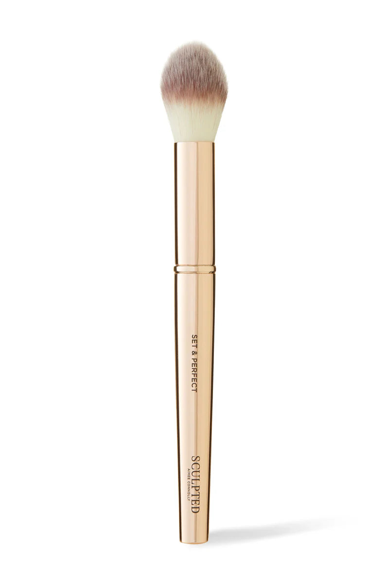 Sculpted By Aimee Set & Perfect Powder Brush  €13.00